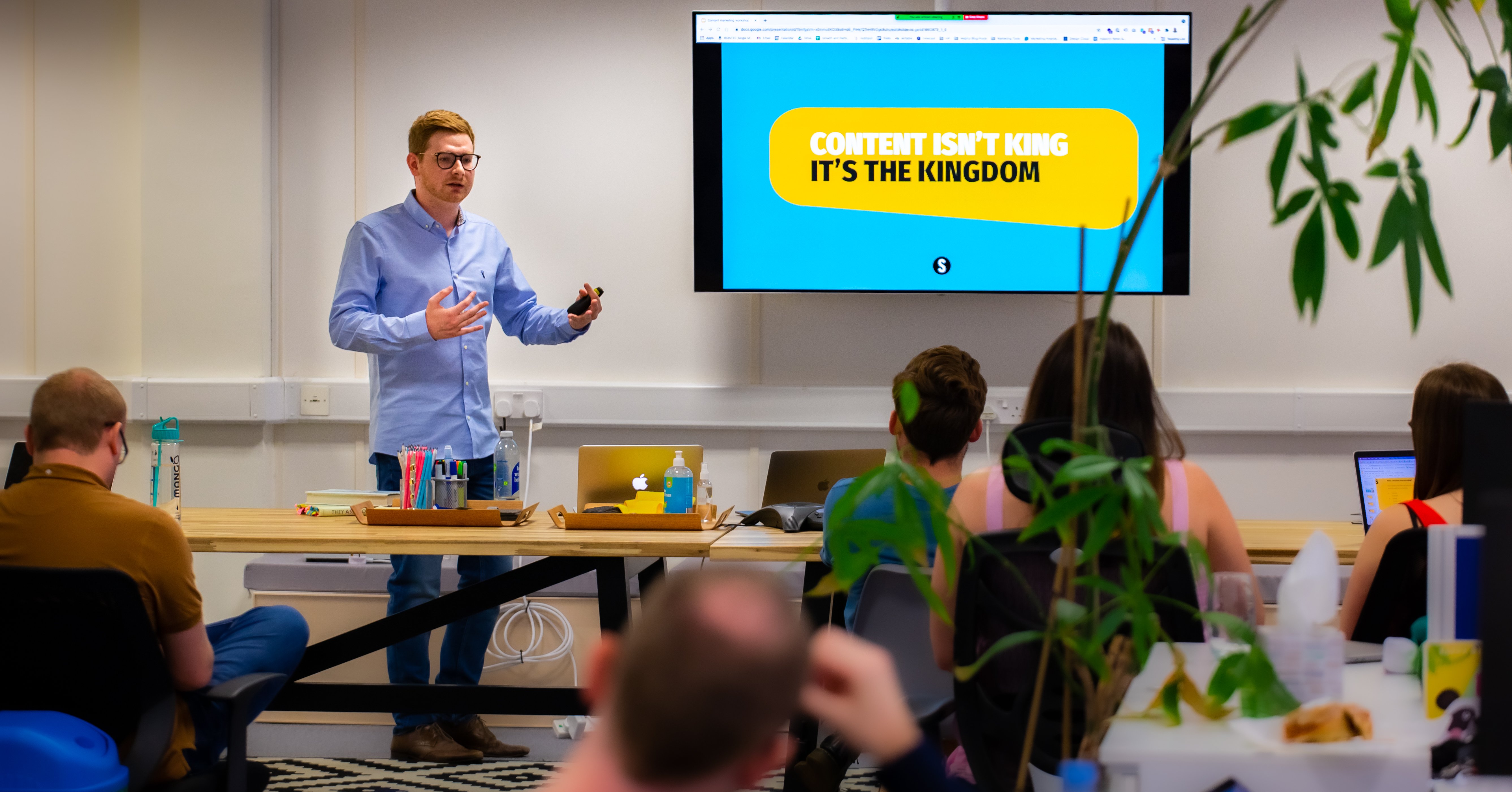 Tom Wardman delivering a workshop to agencies